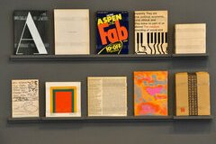 Aspen, a multimedia magazine in a box