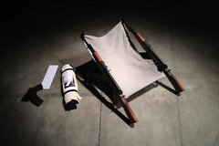 Émeric Lhuisset et la chaise Kandahar : le confort du combattant
